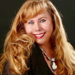 Meet your Posher, Louise